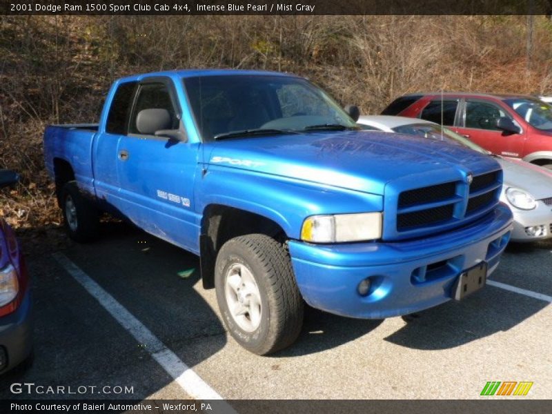 Intense Blue Pearl / Mist Gray 2001 Dodge Ram 1500 Sport Club Cab 4x4