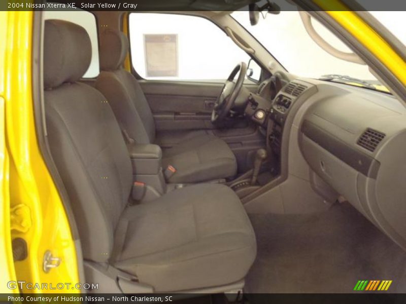 Solar Yellow / Gray 2004 Nissan Xterra XE