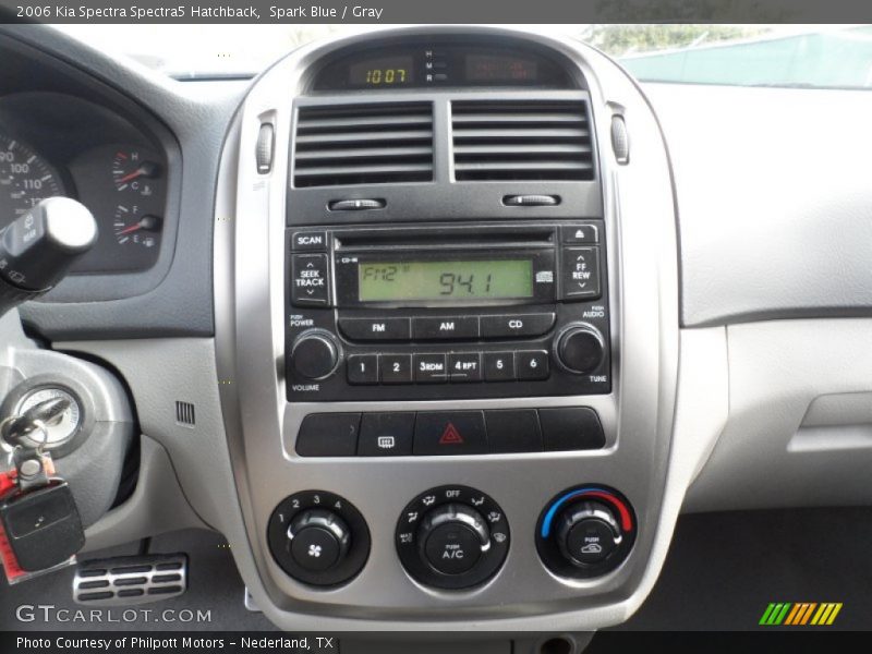 Controls of 2006 Spectra Spectra5 Hatchback