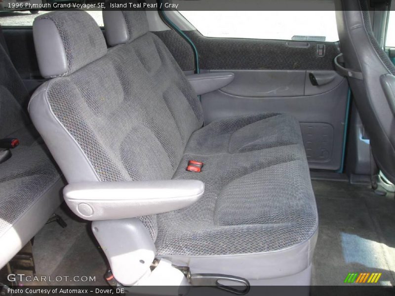 Island Teal Pearl / Gray 1996 Plymouth Grand Voyager SE