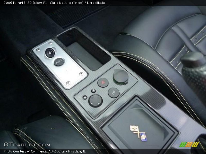 Controls of 2006 F430 Spider F1