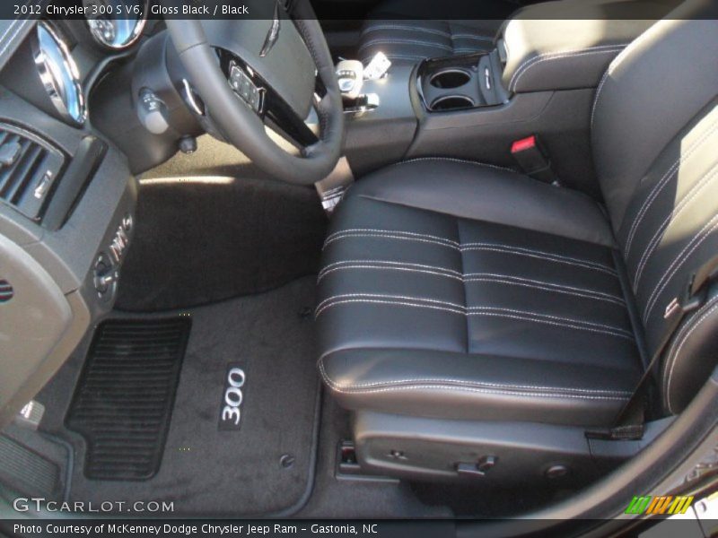Gloss Black / Black 2012 Chrysler 300 S V6