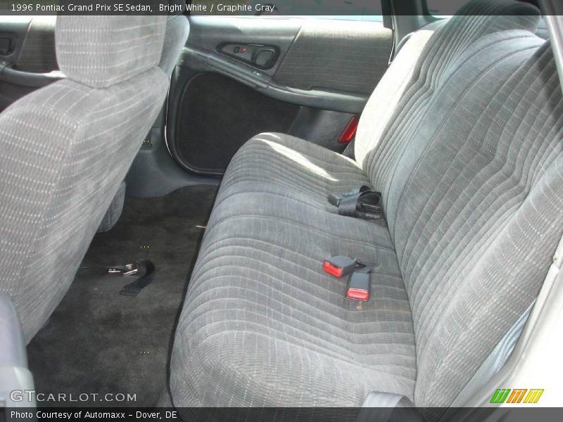 Bright White / Graphite Gray 1996 Pontiac Grand Prix SE Sedan