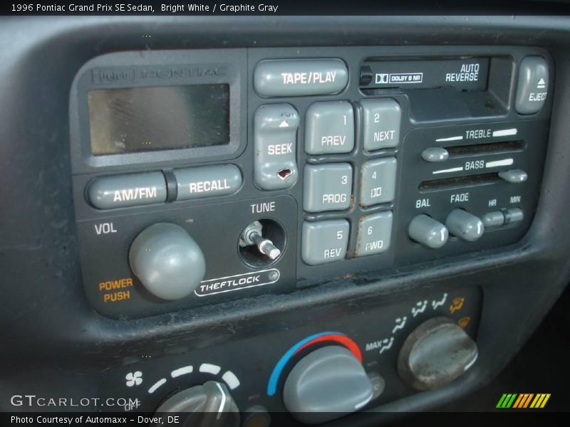 Bright White / Graphite Gray 1996 Pontiac Grand Prix SE Sedan