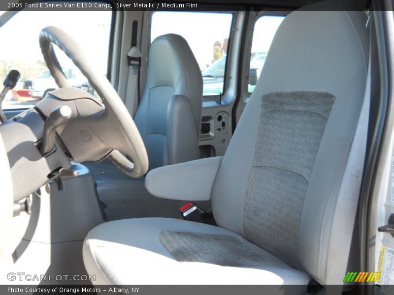 Silver Metallic / Medium Flint 2005 Ford E Series Van E150 Cargo