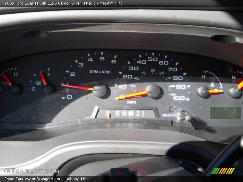 Silver Metallic / Medium Flint 2005 Ford E Series Van E150 Cargo
