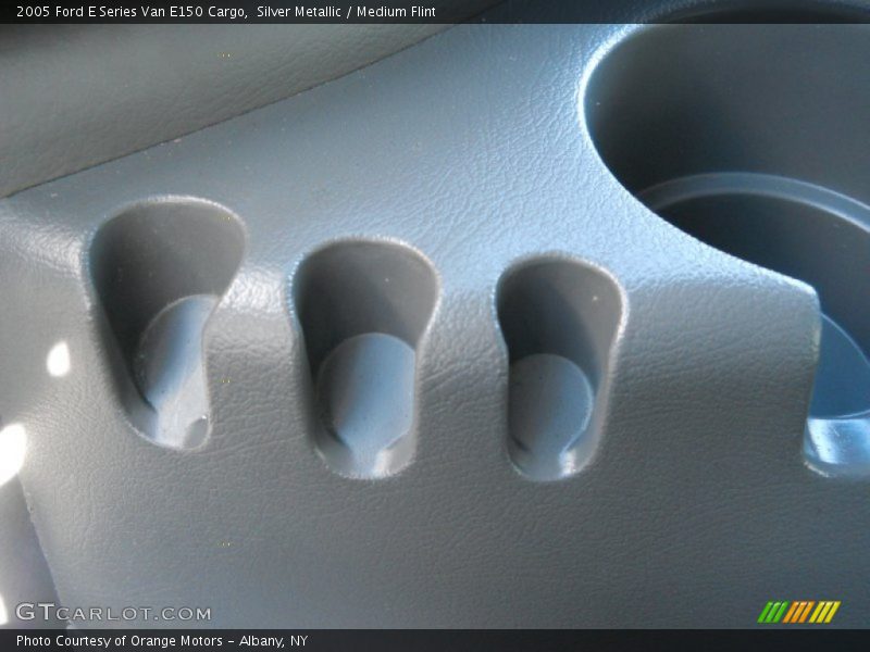 Silver Metallic / Medium Flint 2005 Ford E Series Van E150 Cargo