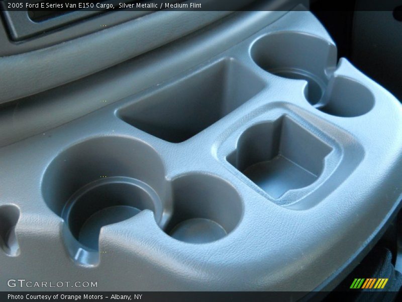 Silver Metallic / Medium Flint 2005 Ford E Series Van E150 Cargo