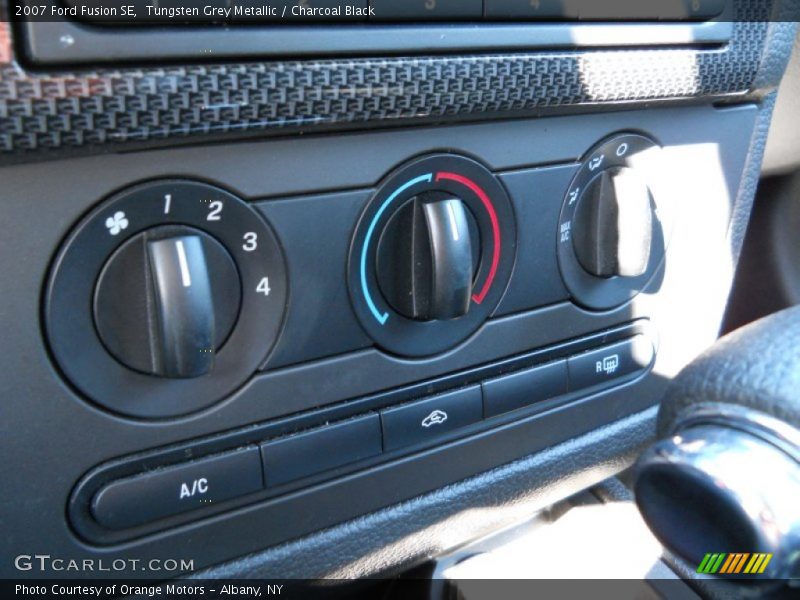 Tungsten Grey Metallic / Charcoal Black 2007 Ford Fusion SE