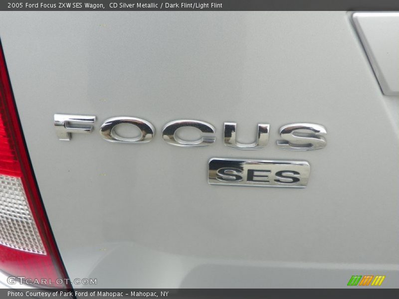  2005 Focus ZXW SES Wagon Logo