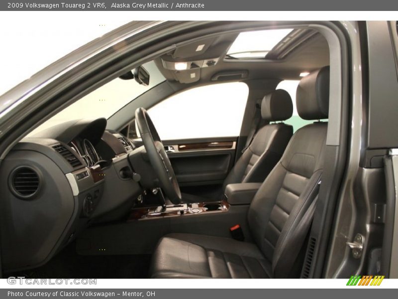 Alaska Grey Metallic / Anthracite 2009 Volkswagen Touareg 2 VR6