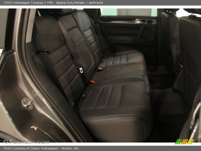 Alaska Grey Metallic / Anthracite 2009 Volkswagen Touareg 2 VR6
