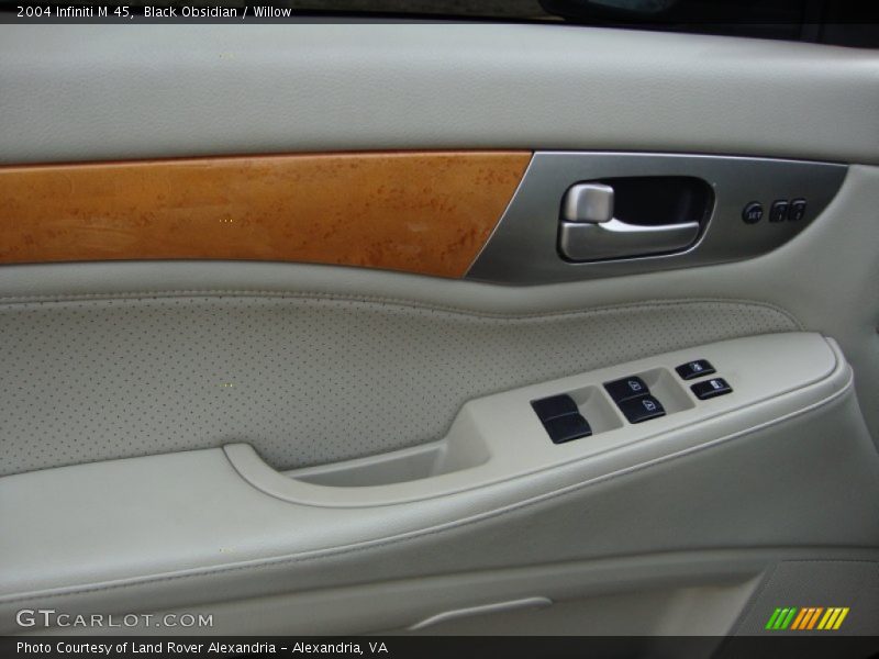 Black Obsidian / Willow 2004 Infiniti M 45