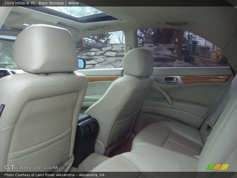 Black Obsidian / Willow 2004 Infiniti M 45
