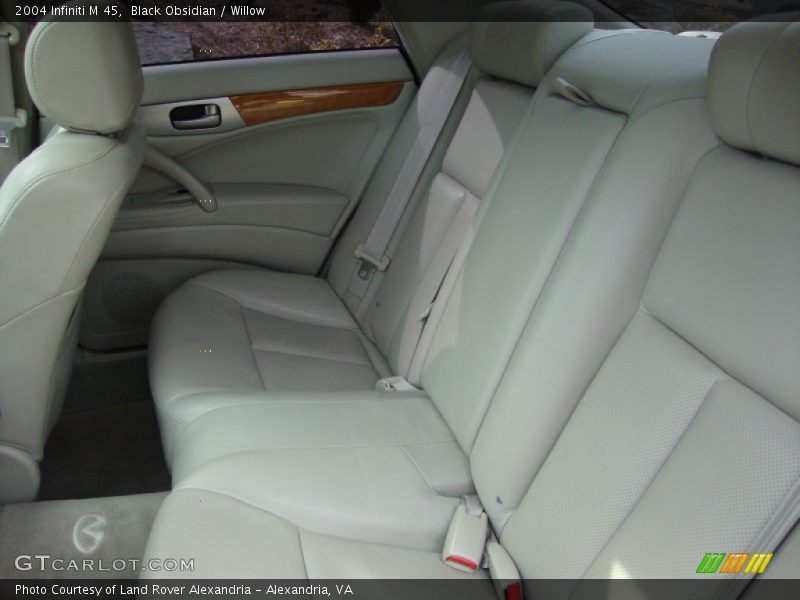 Black Obsidian / Willow 2004 Infiniti M 45