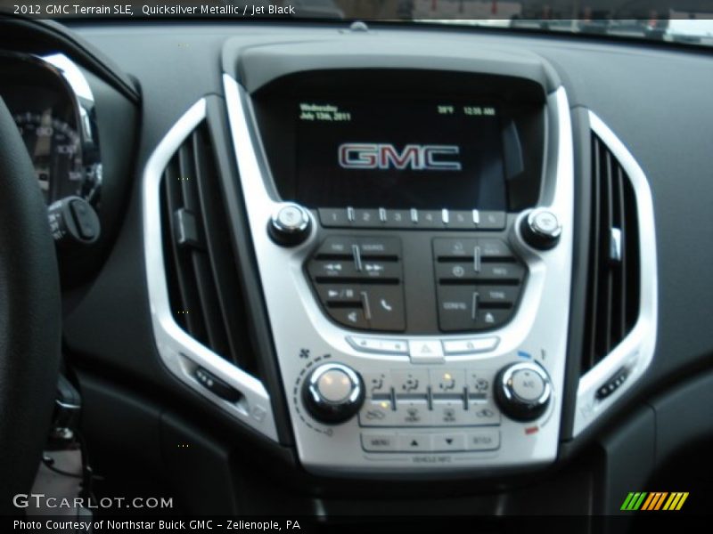 Quicksilver Metallic / Jet Black 2012 GMC Terrain SLE