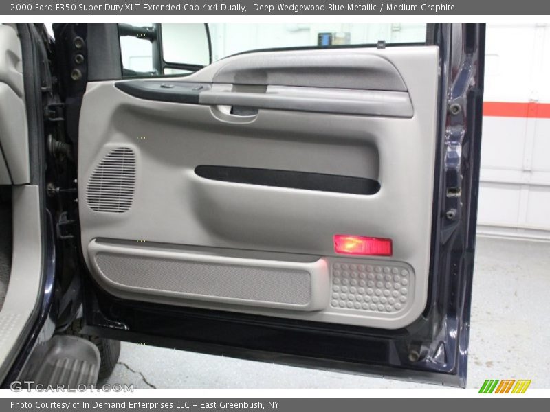 Deep Wedgewood Blue Metallic / Medium Graphite 2000 Ford F350 Super Duty XLT Extended Cab 4x4 Dually
