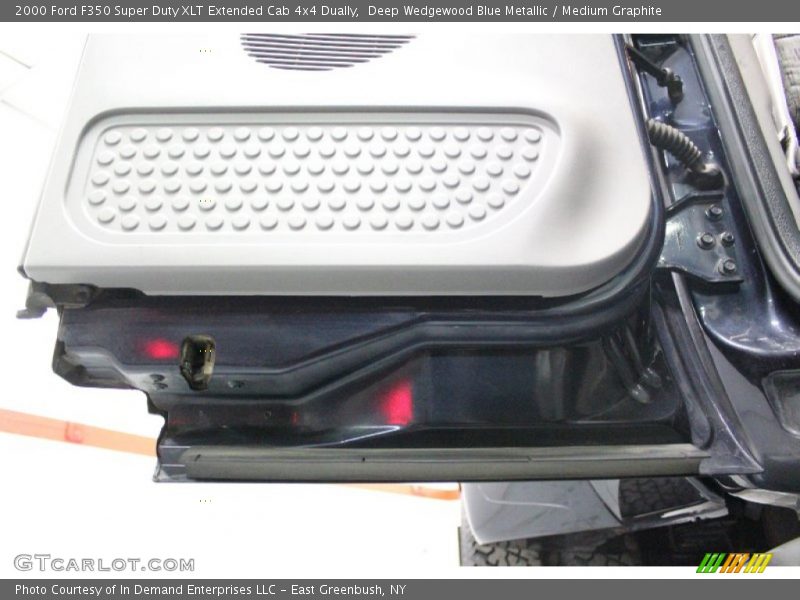 Deep Wedgewood Blue Metallic / Medium Graphite 2000 Ford F350 Super Duty XLT Extended Cab 4x4 Dually