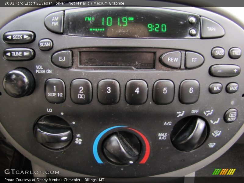 Silver Frost Metallic / Medium Graphite 2001 Ford Escort SE Sedan