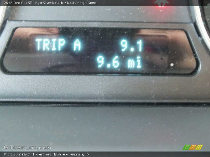 Ingot Silver Metallic / Medium Light Stone 2012 Ford Flex SE