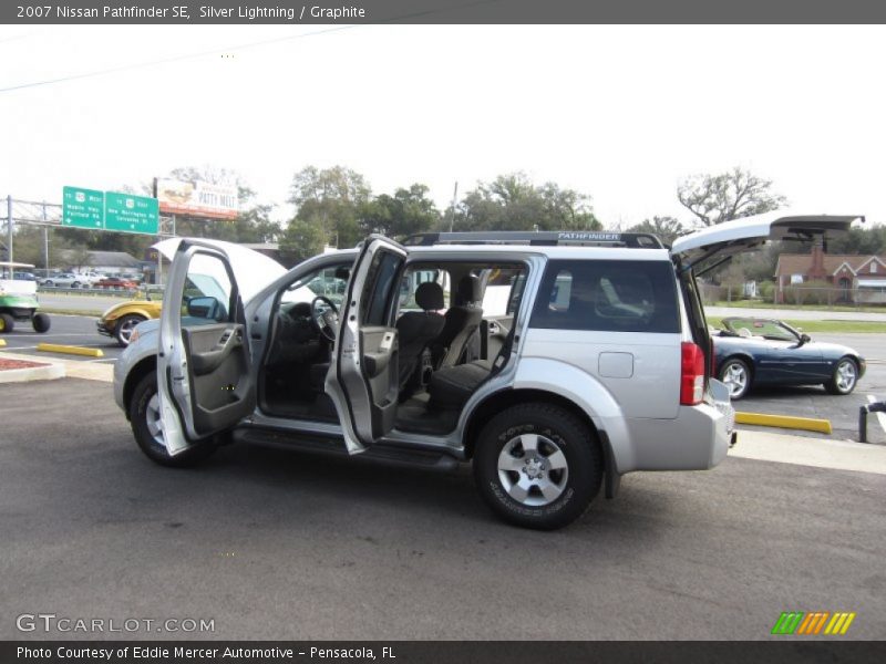 Silver Lightning / Graphite 2007 Nissan Pathfinder SE