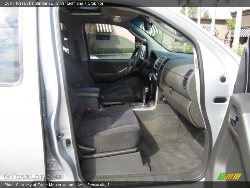 Silver Lightning / Graphite 2007 Nissan Pathfinder SE