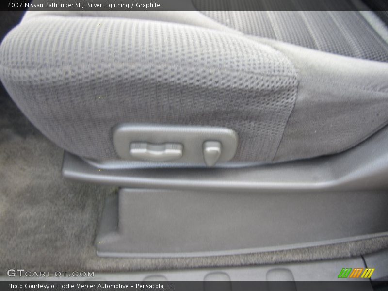 Silver Lightning / Graphite 2007 Nissan Pathfinder SE