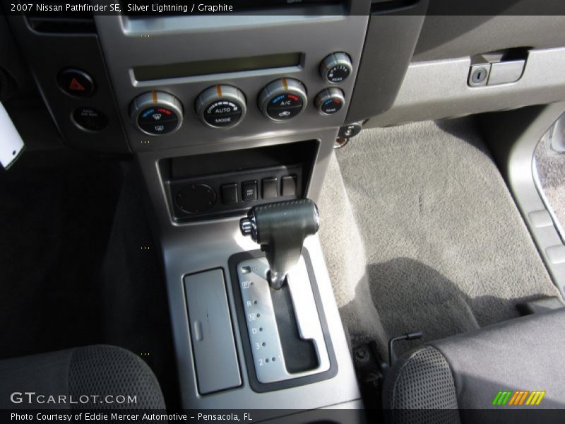 Silver Lightning / Graphite 2007 Nissan Pathfinder SE