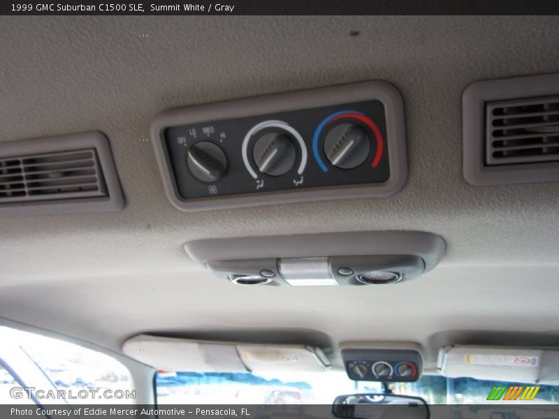 Summit White / Gray 1999 GMC Suburban C1500 SLE