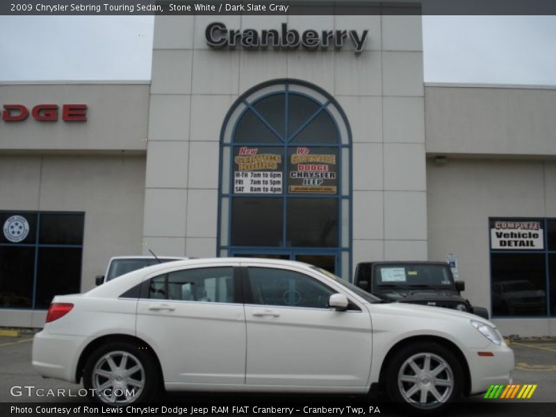 Stone White / Dark Slate Gray 2009 Chrysler Sebring Touring Sedan