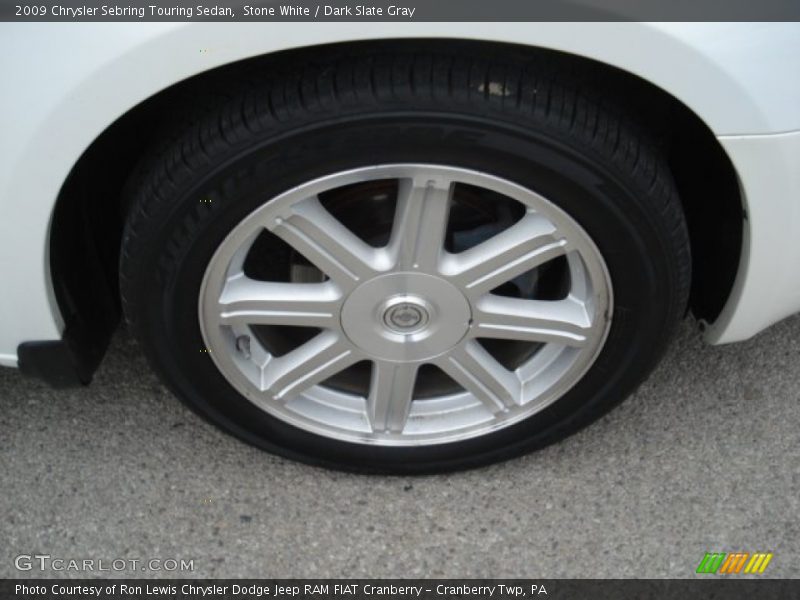 Stone White / Dark Slate Gray 2009 Chrysler Sebring Touring Sedan