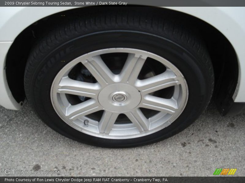 Stone White / Dark Slate Gray 2009 Chrysler Sebring Touring Sedan