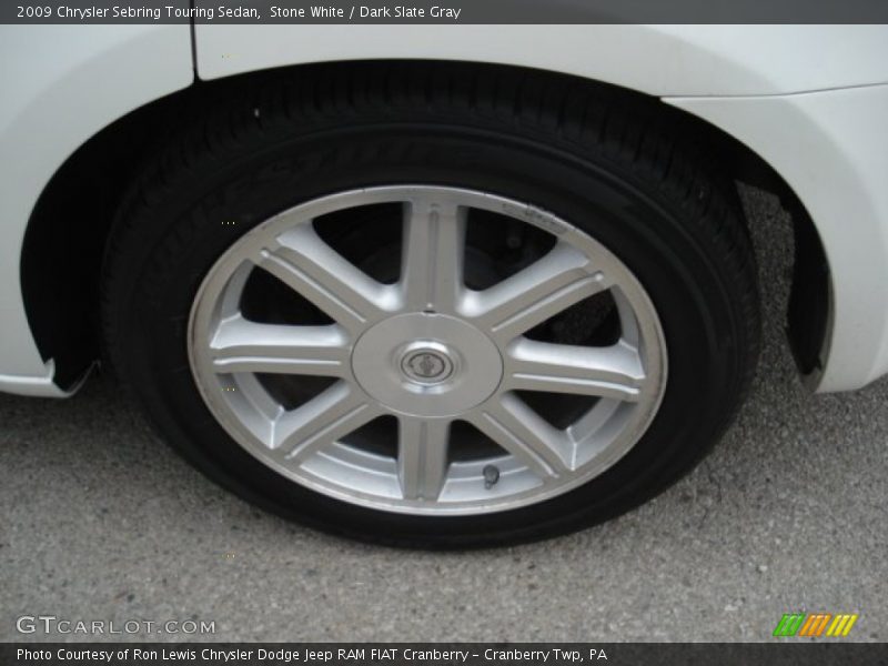 Stone White / Dark Slate Gray 2009 Chrysler Sebring Touring Sedan