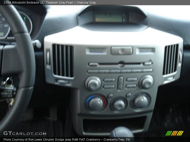 Titanium Gray Pearl / Charcoal Gray 2004 Mitsubishi Endeavor LS