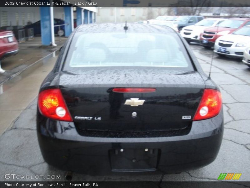 Black / Gray 2009 Chevrolet Cobalt LS XFE Sedan