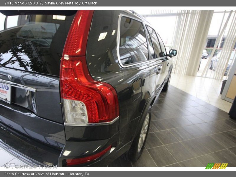 Savile Grey Metallic / Off Black 2013 Volvo XC90 3.2