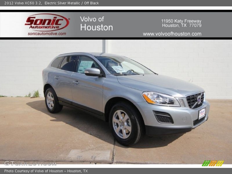Electric Silver Metallic / Off Black 2012 Volvo XC60 3.2