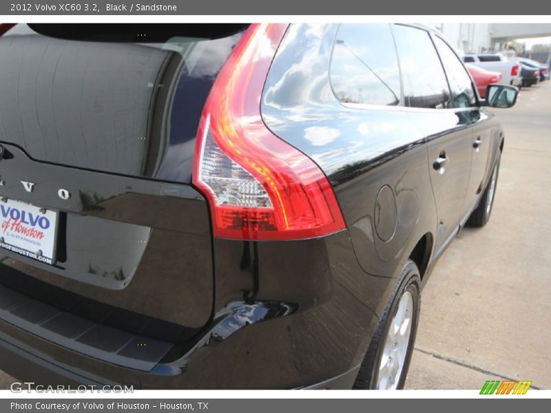 Black / Sandstone 2012 Volvo XC60 3.2