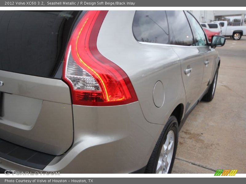 Seashell Metallic / R Design Soft Beige/Black Inlay 2012 Volvo XC60 3.2