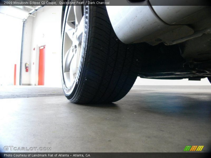 Quicksilver Pearl / Dark Charcoal 2009 Mitsubishi Eclipse GS Coupe