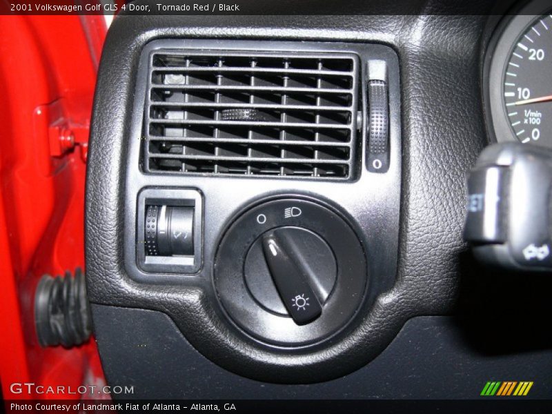 Tornado Red / Black 2001 Volkswagen Golf GLS 4 Door