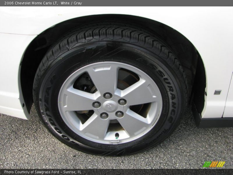 White / Gray 2006 Chevrolet Monte Carlo LT