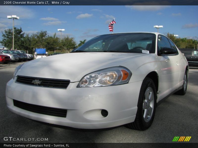 White / Gray 2006 Chevrolet Monte Carlo LT