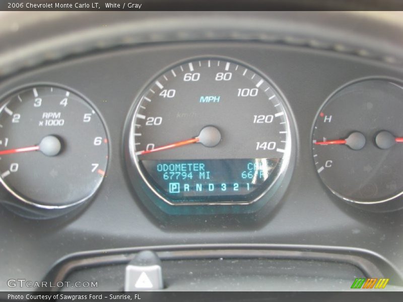 White / Gray 2006 Chevrolet Monte Carlo LT