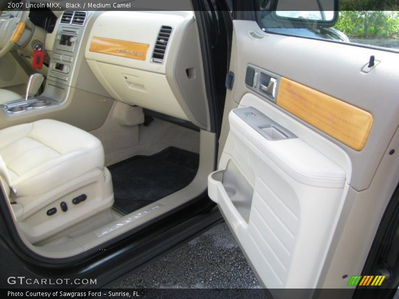 Black / Medium Camel 2007 Lincoln MKX