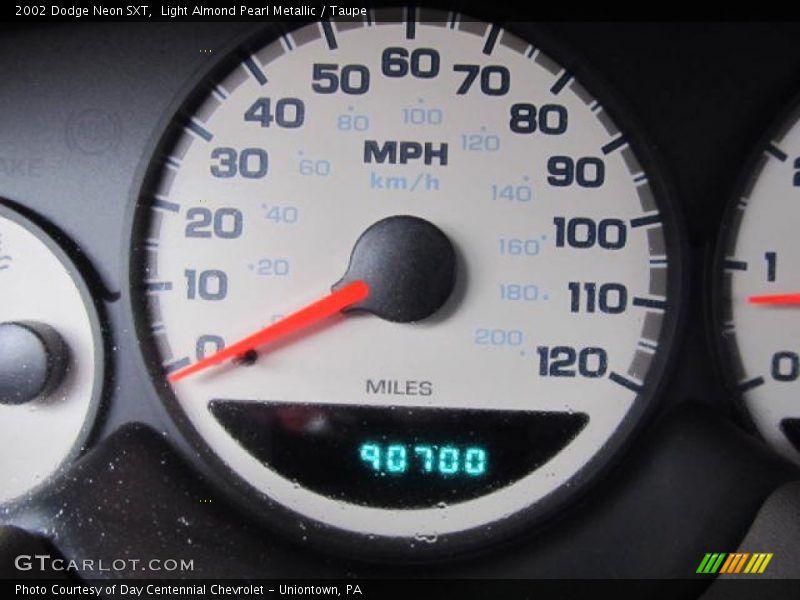 Light Almond Pearl Metallic / Taupe 2002 Dodge Neon SXT