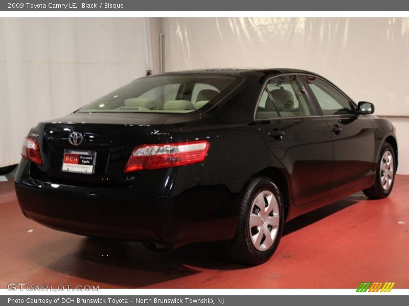 Black / Bisque 2009 Toyota Camry LE