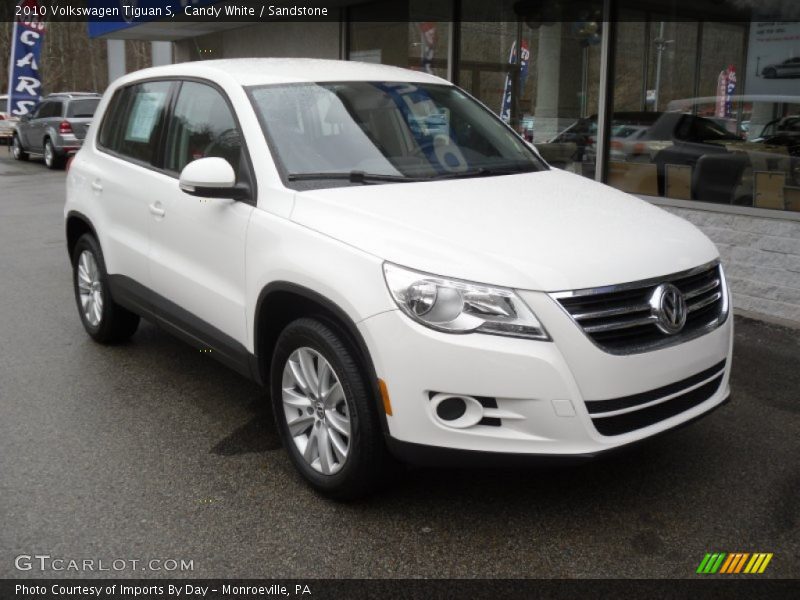 Candy White / Sandstone 2010 Volkswagen Tiguan S