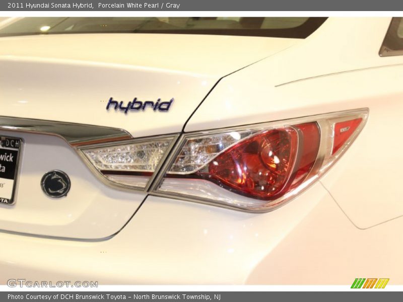 Porcelain White Pearl / Gray 2011 Hyundai Sonata Hybrid