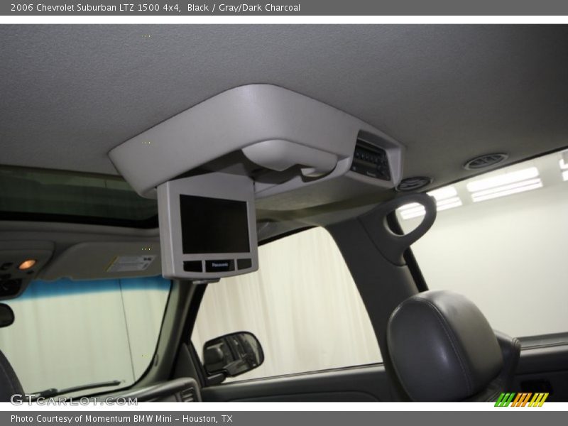 Black / Gray/Dark Charcoal 2006 Chevrolet Suburban LTZ 1500 4x4
